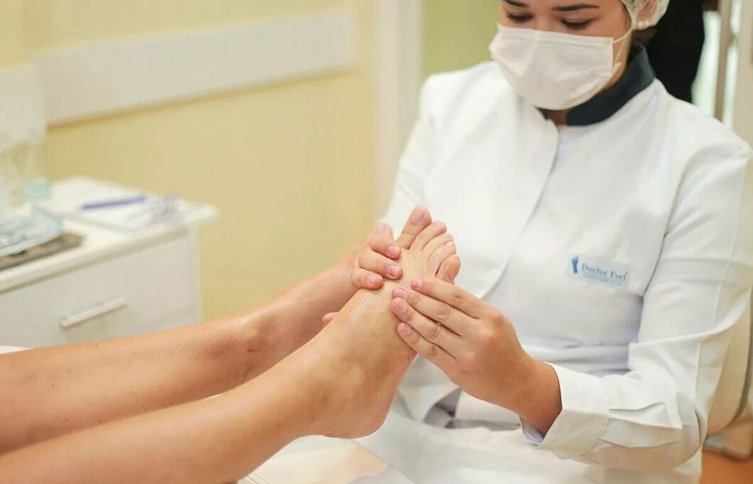treatment of fungus on the feet